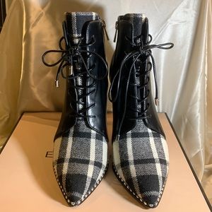 Absolutely “Fly” BCBG boots